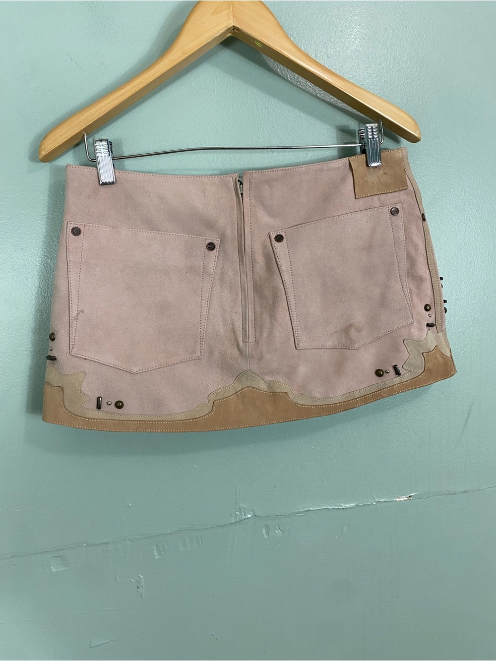 One Teaspoon Rodeo Renegade Studded Applique Mini Suede Leather Skirt Small - Picture 11 of 13